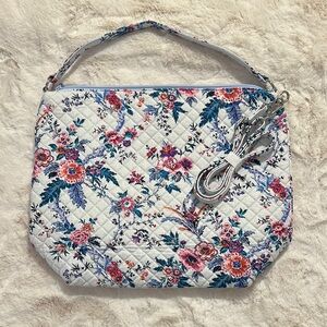 Vera Bradley NWT Oversized Hobo Shoulder Bag in Magnifique Floral